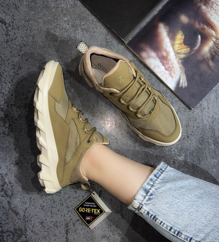کتونی زنانه اکو ECCO MX LOW GORETEX کد82019350824