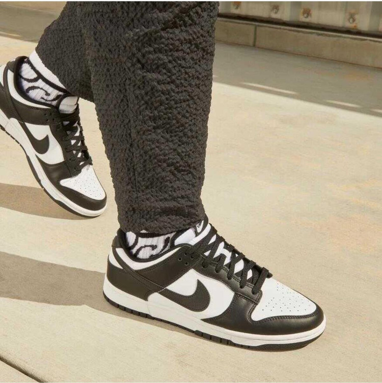 کفش ورزشی مردانه نایکی مدل Nike Dunk Low Retro White Black Panda Men's کد Dd1391-100