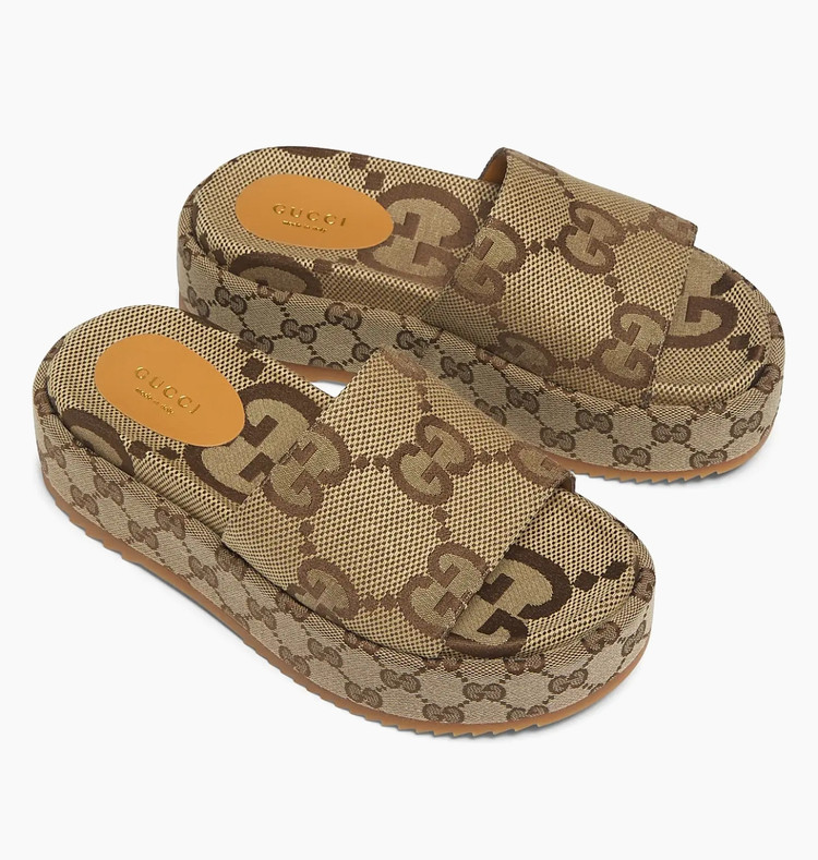 صندل زنانه گووچی ایتالیا Gucci Womens Angelina Maxi GG Platform Slide Sandals- Beige Canvas- کد145542741742